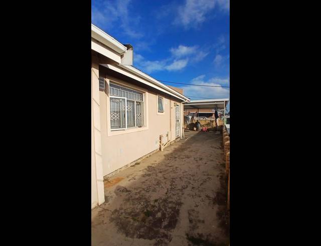 4 BEDROOM HOUSE FOR SALE IN ORIENT HILLS